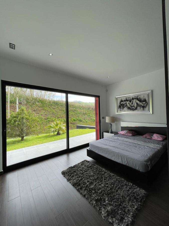 Vivenda Luxuosa Villa Feteiras Exterior photo